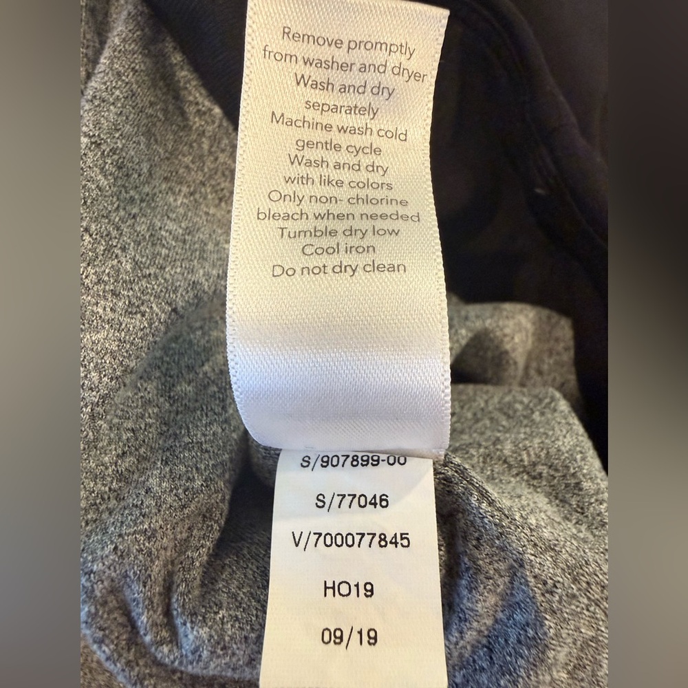 Athleta Lined Soho Jogger size 4P - Picture 6 of 9